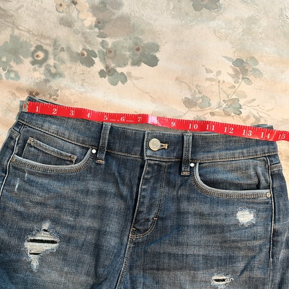 5”• WHBM denim shorts, distressed - Picture 5 of 11
